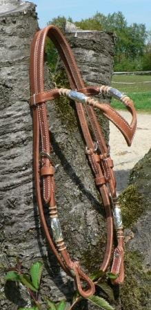 Pure Harness! V-Shaped Kopfstück Silver Bulbs und Rohhaut