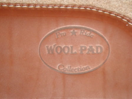 Premium Contoured Wollfilz-Pad 1 Inch mit hochwertigem Lederbesatz