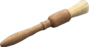 Bürsten & Striegel